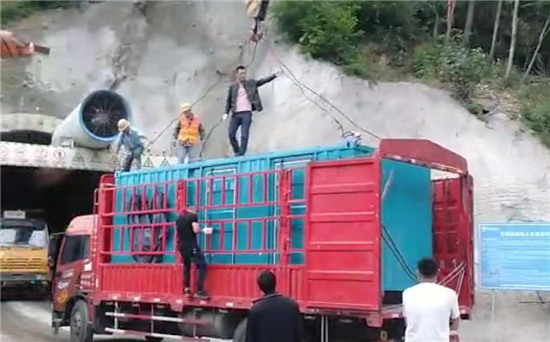 东升镇1300KW发电机出租