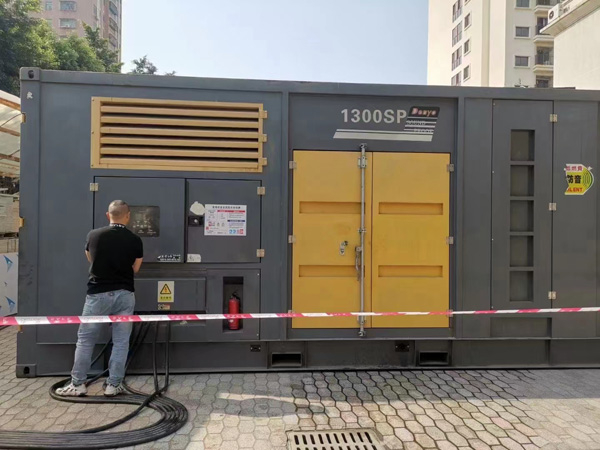 东升镇100kw柴油发电机组的机油应该如何选择？