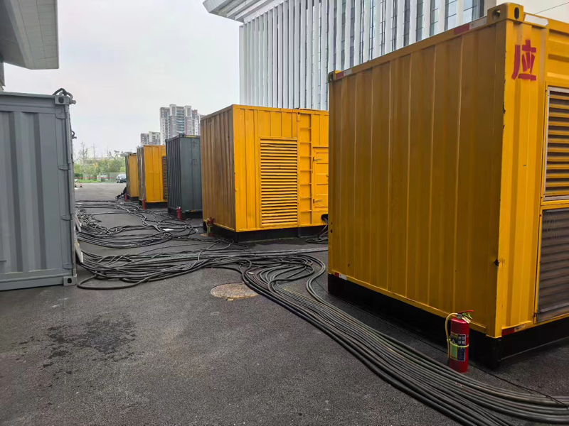 东升镇不同季节柴油发电机组保养有哪些注意事项？